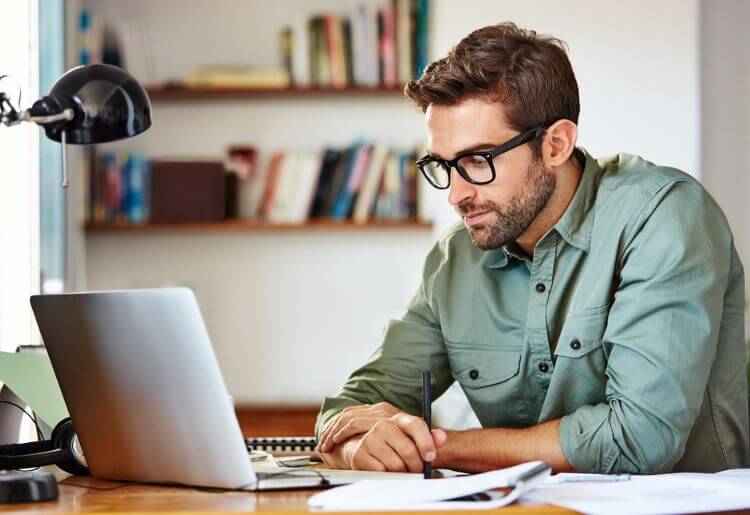 Defender Insignts Best Domain Name Registrars
