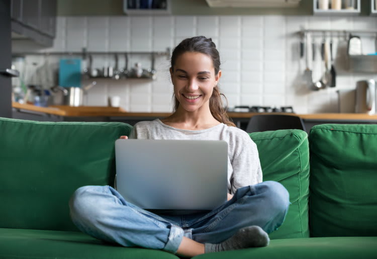 I Used Betterhelp Online Therapy for a Month and Here's What I Really Thought