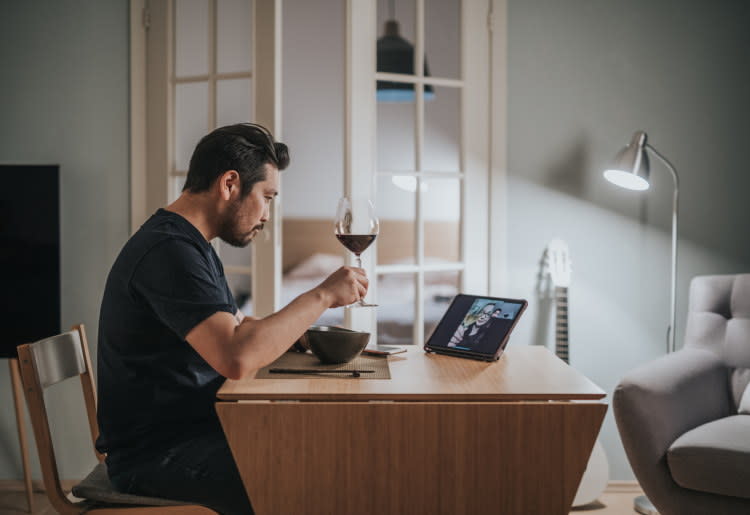 Defender Insignts Benefits of Getting to Know Someone Virtually Before Meeting or Dating IRL